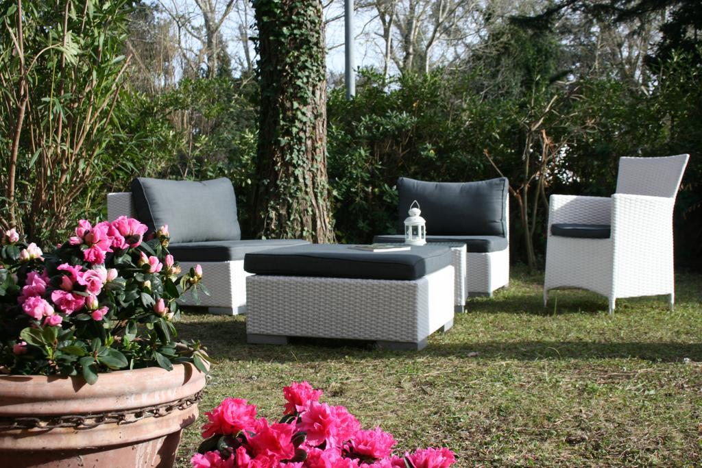 Splash House Tirrenia Exterior foto